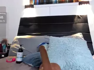 Julieta-Coopeer's Live Sex Cam Show