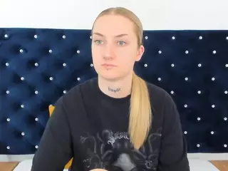 AlexaHorny's Live Sex Cam Show