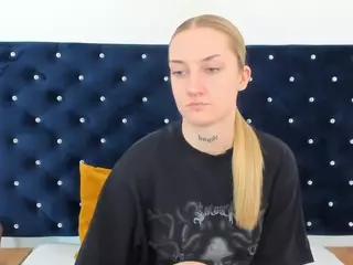 AlexaHorny's Live Sex Cam Show