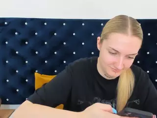 AlexaHorny's Live Sex Cam Show