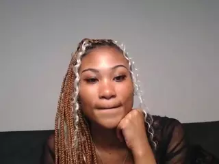 AsianBaddie's Live Sex Cam Show