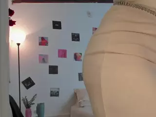IrisAllen's Live Sex Cam Show