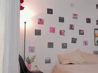 IrisAllen's Live Sex Cam Show