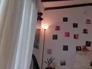 IrisAllen's Live Sex Cam Show