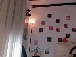IrisAllen's Live Sex Cam Show
