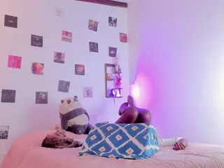 IrisAllen's Live Sex Cam Show