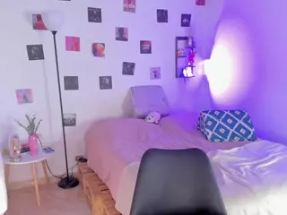 IrisAllen's Live Sex Cam Show