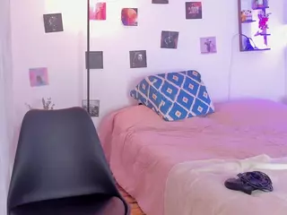 IrisAllen's Live Sex Cam Show