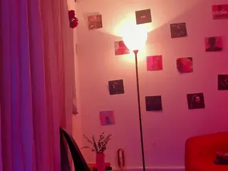 IrisAllen's Live Sex Cam Show