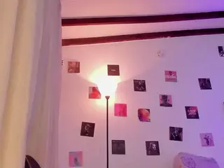 IrisAllen's Live Sex Cam Show
