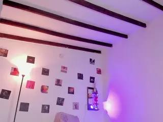 IrisAllen's Live Sex Cam Show