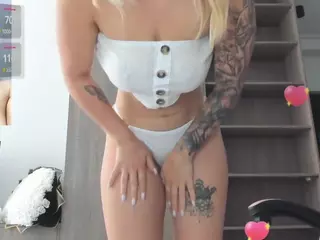 Megan-Ros's Live Sex Cam Show