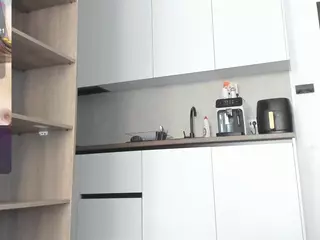 Megan-Ros's Live Sex Cam Show