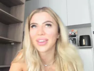 Megan-Ros's Live Sex Cam Show