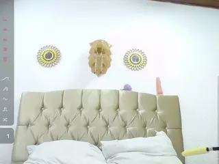 Sophiedrems's Live Sex Cam Show