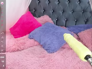 Sophiedrems's Live Sex Cam Show