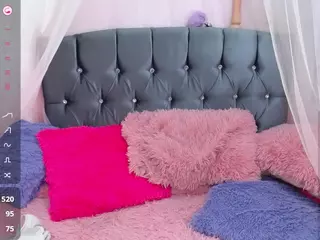Sophiedrems's Live Sex Cam Show