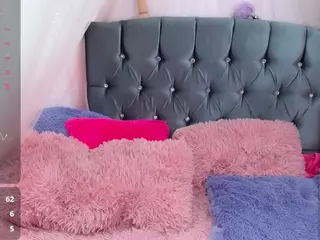 Sophiedrems's Live Sex Cam Show