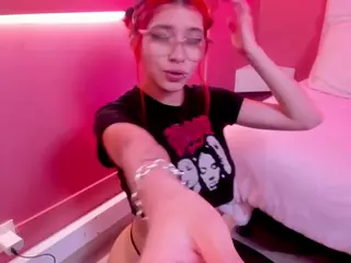 Violetta-Nur's Live Sex Cam Show