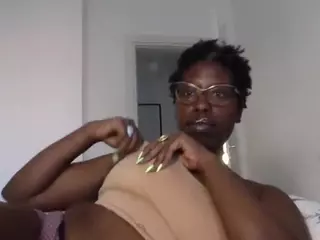 your Madam Indigo's Live Sex Cam Show