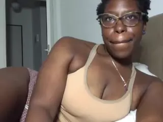 your Madam Indigo's Live Sex Cam Show