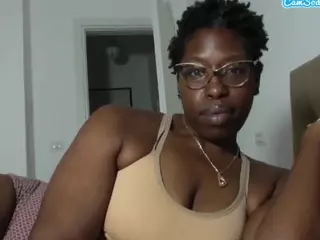 your Madam Indigo's Live Sex Cam Show