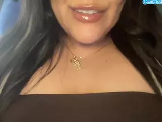 Bunny Mami's Live Sex Cam Show