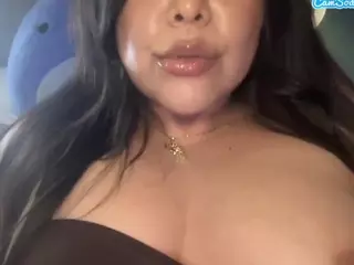 Bunny Mami's Live Sex Cam Show