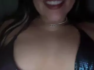 Bunny Mami's Live Sex Cam Show