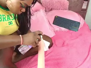 Alice-duperly's Live Sex Cam Show