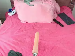 Alice-duperly's Live Sex Cam Show