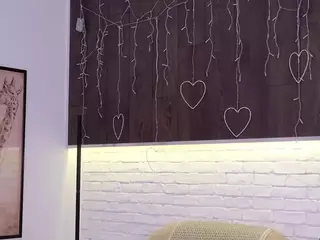 CindeFucknRella's Live Sex Cam Show