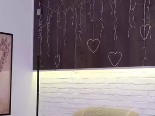 CindeFucknRella's Live Sex Cam Show