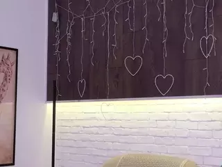 CindeFucknRella's Live Sex Cam Show