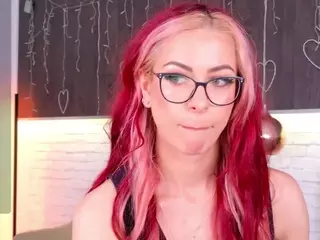 CindeFucknRella's Live Sex Cam Show