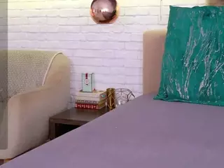 CindeFucknRella's Live Sex Cam Show