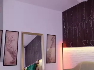 CindeFucknRella's Live Sex Cam Show