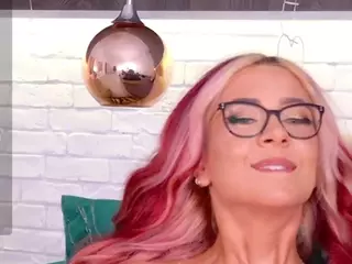 CindeFucknRella's Live Sex Cam Show