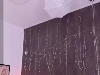 CindeFucknRella's Live Sex Cam Show