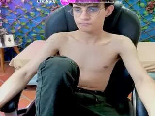 thomas's Live Sex Cam Show