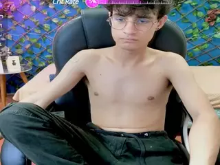 thomas's Live Sex Cam Show