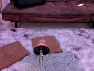 Antonella Loren's Live Sex Cam Show