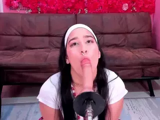 Antonella Loren's Live Sex Cam Show