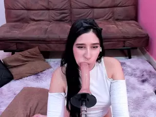 Antonella Loren's Live Sex Cam Show