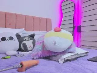 MarianaBranz's Live Sex Cam Show
