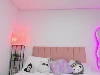 MarianaBranz's Live Sex Cam Show