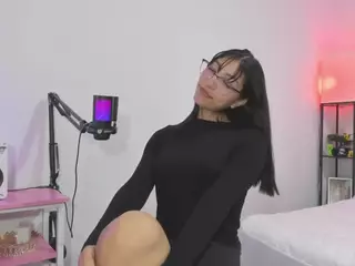 MarianaBranz's Live Sex Cam Show