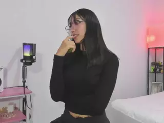 MarianaBranz's Live Sex Cam Show