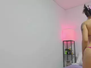 MarianaBranz's Live Sex Cam Show