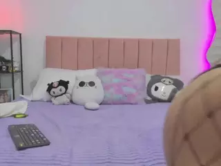 MarianaBranz's Live Sex Cam Show